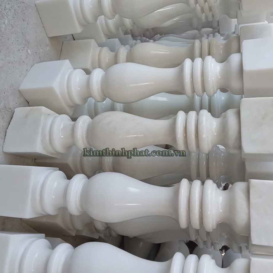con tiện đá granite trắng 437