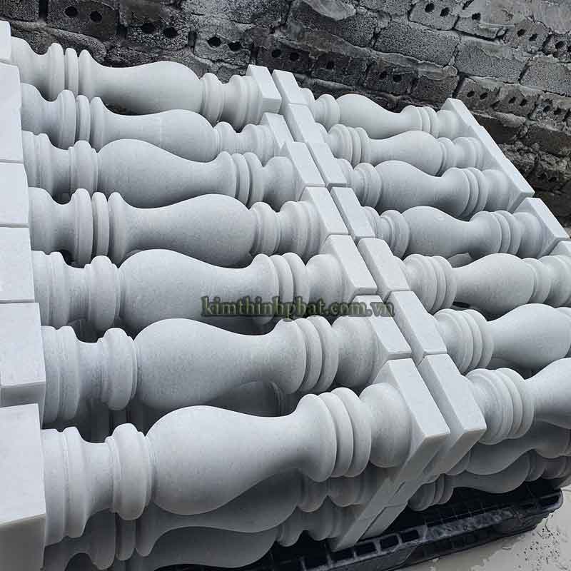 Con tiện đá hoa cương lan can