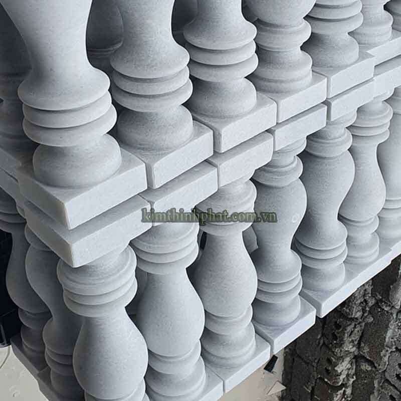 Con tiện đá hoa cương lan can
