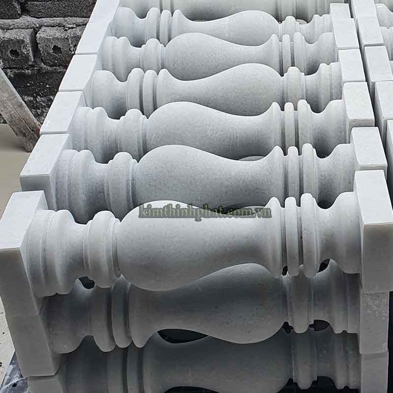 Con tiện đá hoa cương lan can