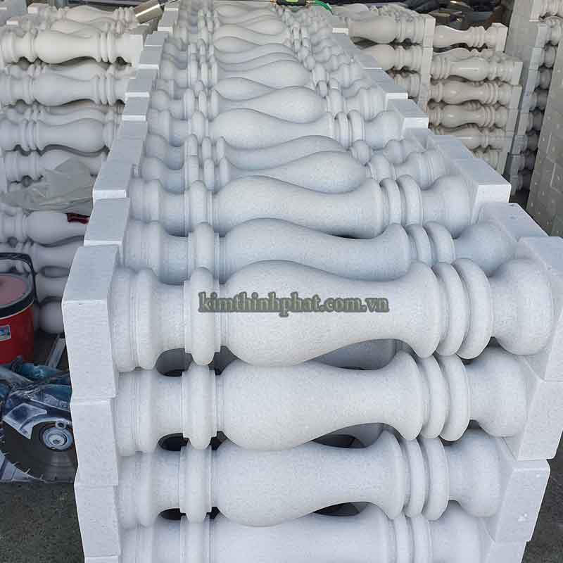 Con tiện đá hoa cương lan can