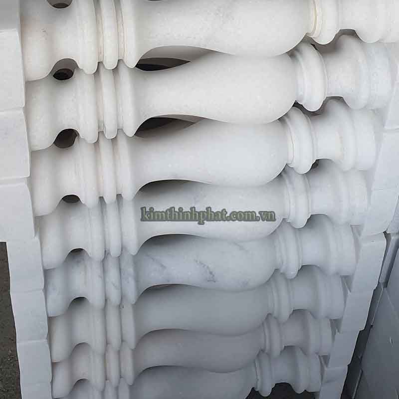 Con tiện đá hoa cương lan can