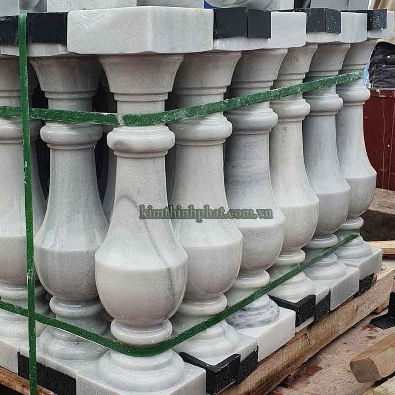 Con tiện đá hoa cương lan can