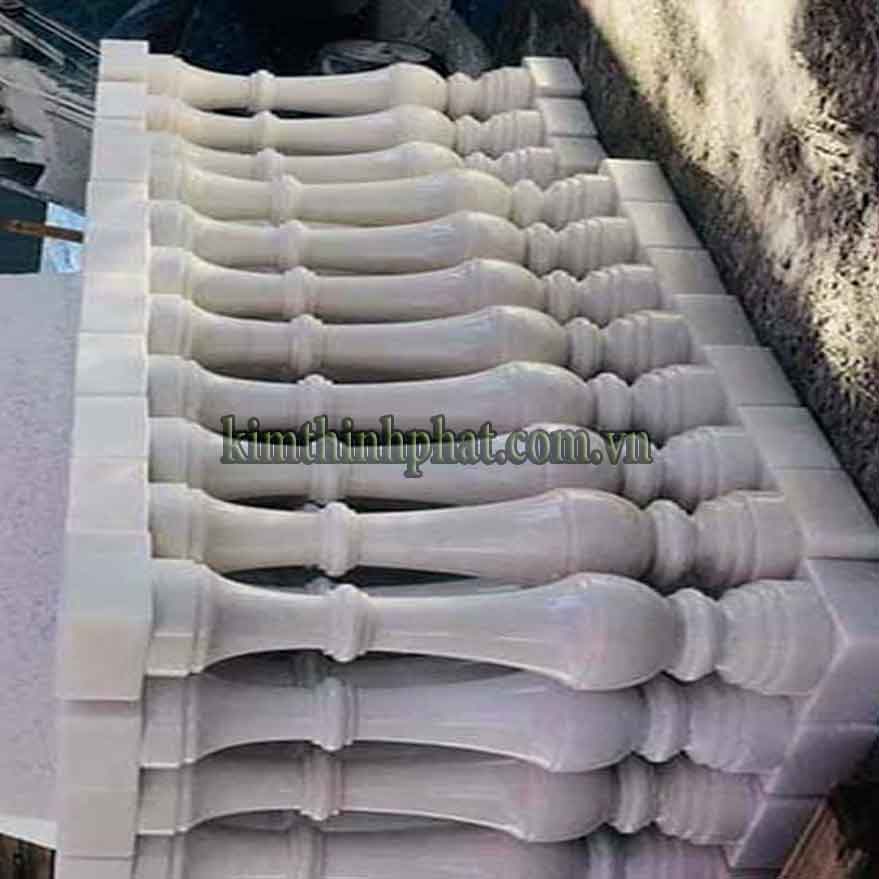 Con tiện đá hoa cương lan can