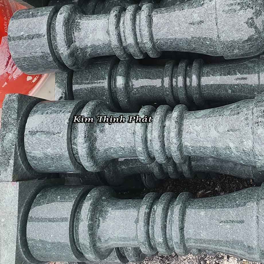 con tiện đá hoa cương lan can