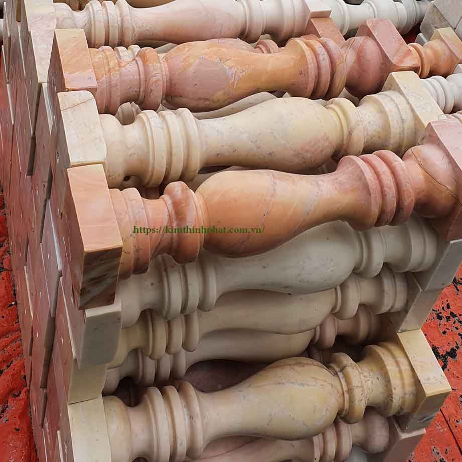 Con tiện đá hoa cương lan can màu nâu