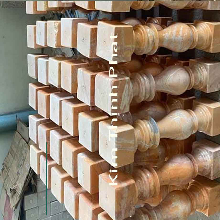 Con tiện đá hoa cương lan can màu vàng tự nhiên