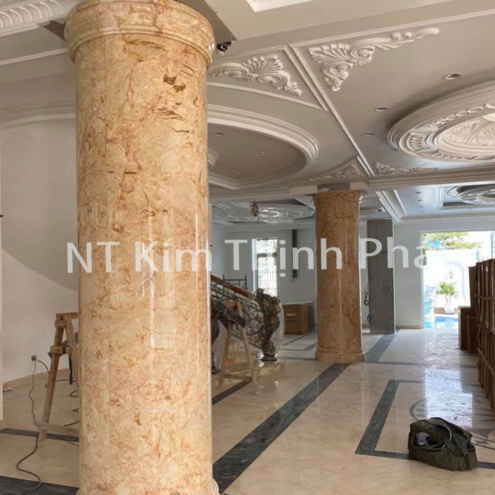 cột tròn ốp đá