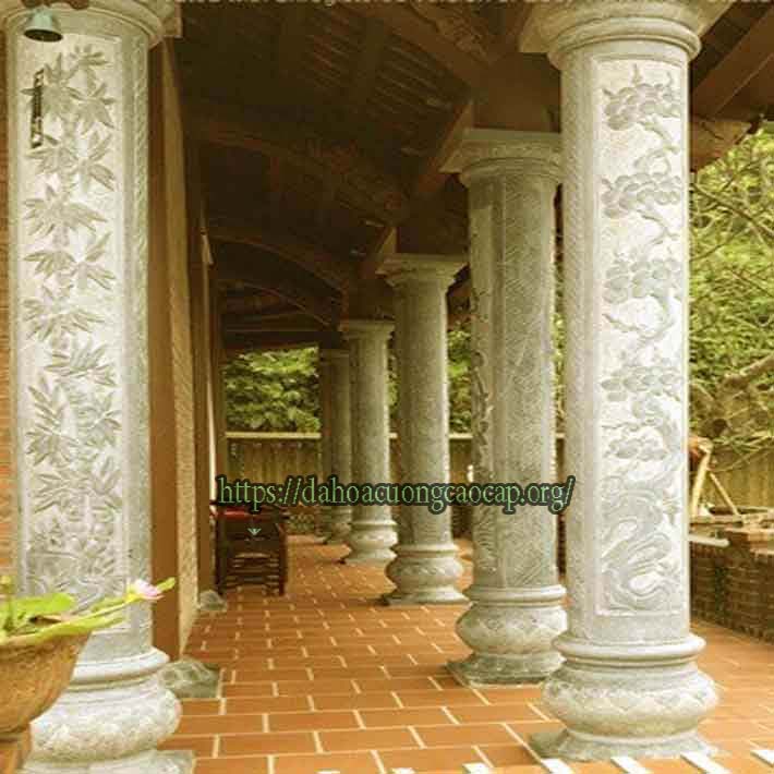 cột tròn đá hoa cương
