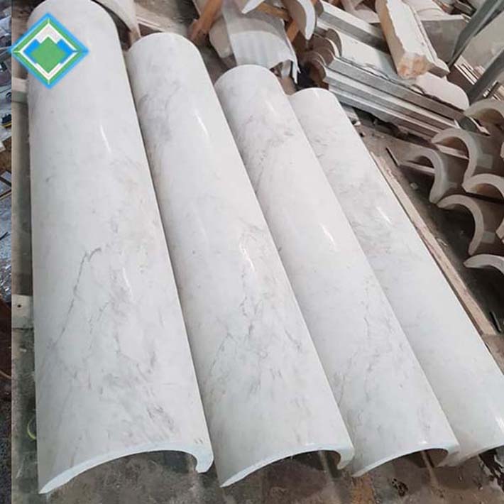 Cột tròn đá khối trắng