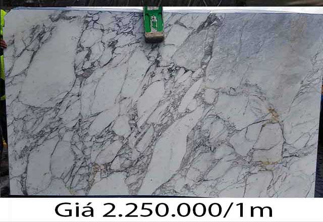 Đá hoa cương Granite có độ cứng bao nhiêu tùy thuộc vào từng chủng loại. Vậy làm cách nào để nhận biết độ cứng mềm của đá. Bài viết dưới đây dành cho những ai quan tâm đến vấn đề này. Mỗi loại Đá hoa cương đều có độ cứng khác nhau. Căn cứ vào thành phần có trong đá để biết chúng thuộc dòng khoáng vật nào đá cầu thang chúng ta sẽ biết được độ cứng của chúng. Dưới đây là bảng thang đo độ yếu mềm của đá thường dùng. Từ những năm 1800 đá cầu thang người ta đã sử dụng chúng như một công cụ hữu hiệu và chính xác nhất. Cho đến ngày nay vẫn vậy.