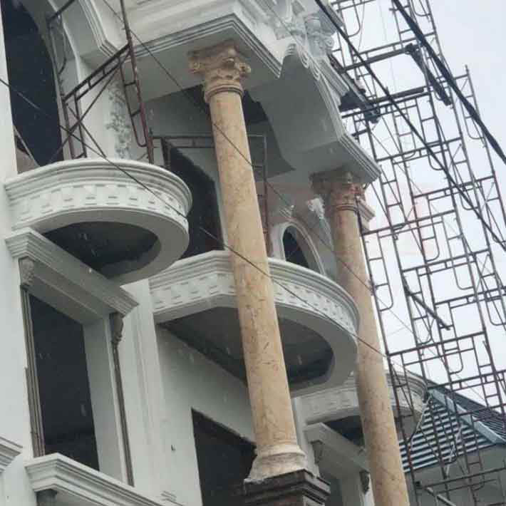đá hoa cương cột