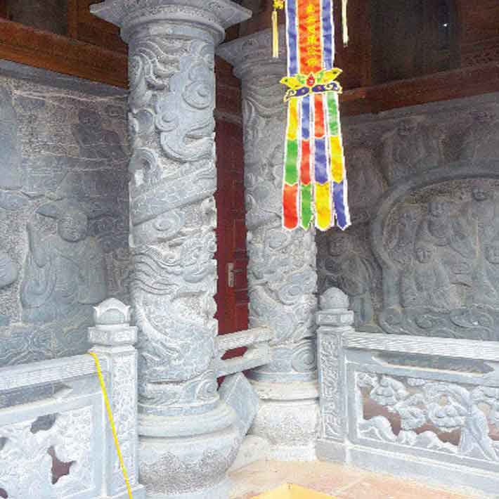 đá hoa cương cột