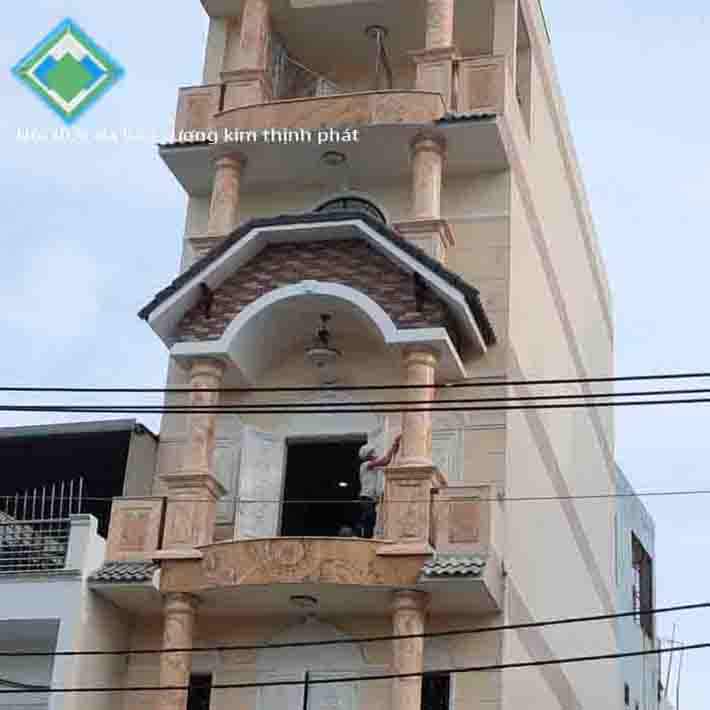 đá hoa cương cột