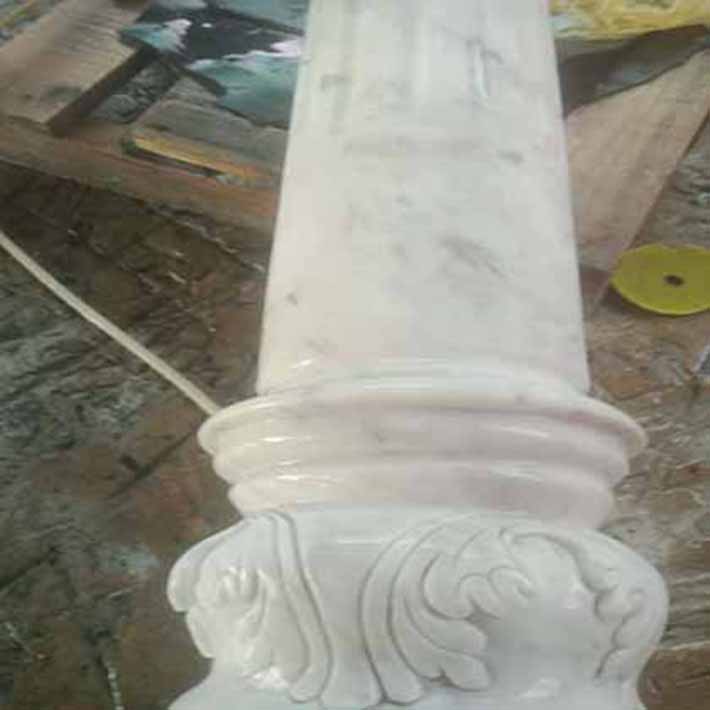 đá hoa cương cột