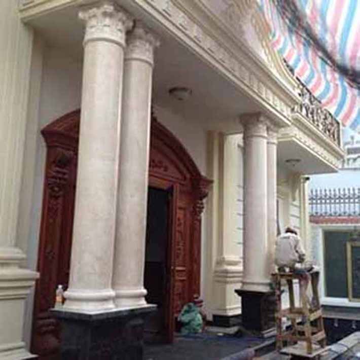 đá hoa cương cột