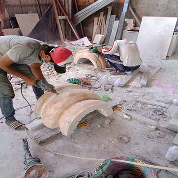 đá hoa cương cột