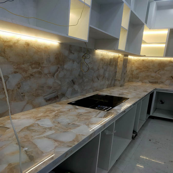 Đá hoa cương granite bếp màu trắng
