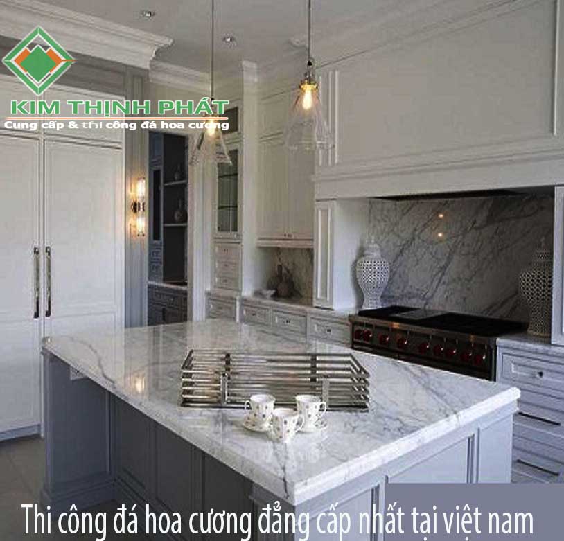 đá hoa cương làm bếp