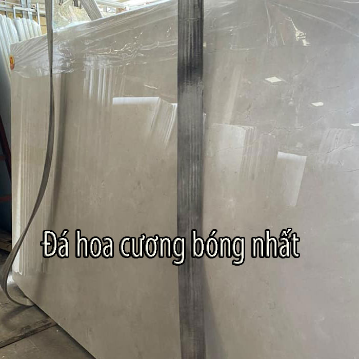 đá hoa cương tự nhiên