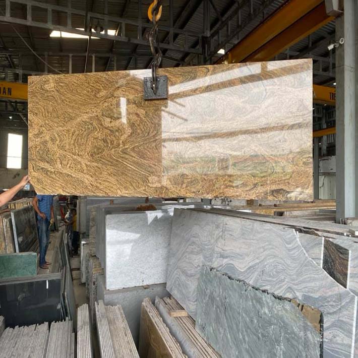  đá hoa cương vàng 