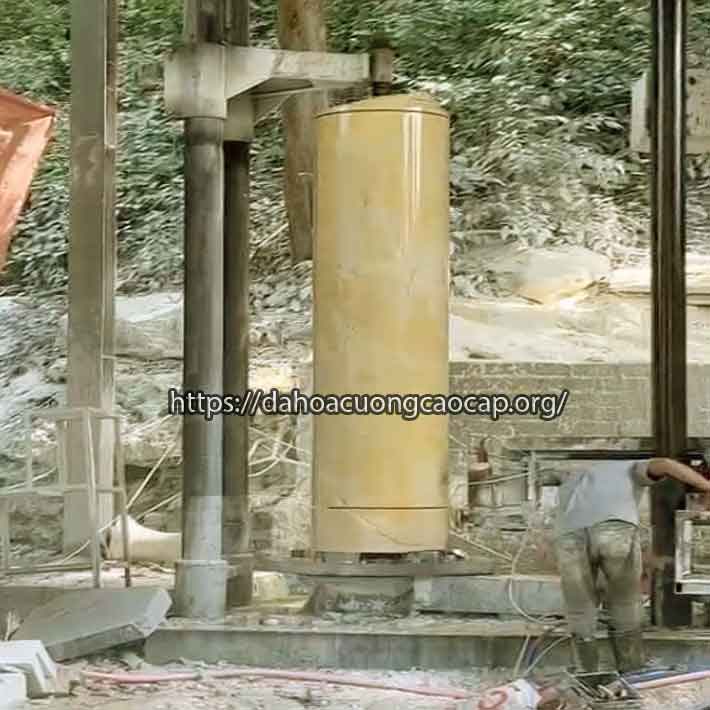 Cột Đá Hoa Cương Cao Cấp-011
