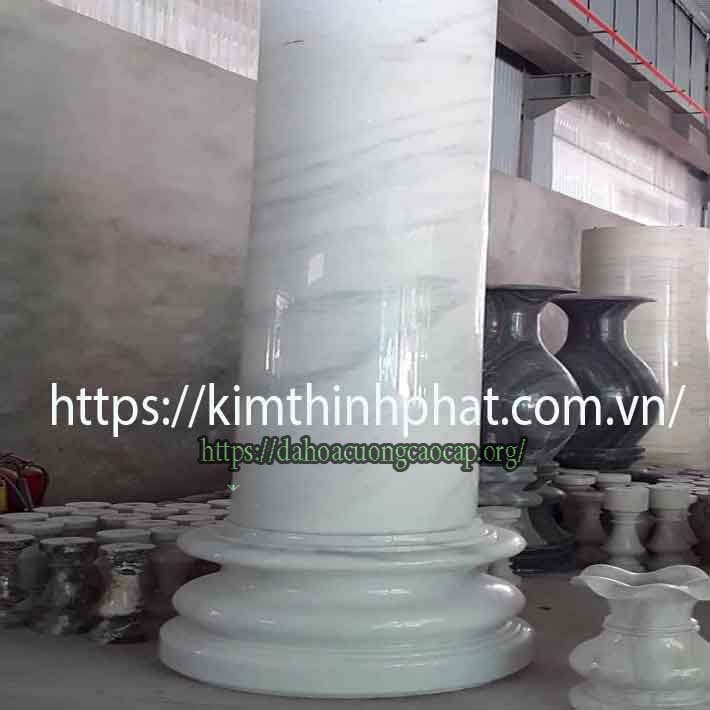 đá hoa cương cột tròn