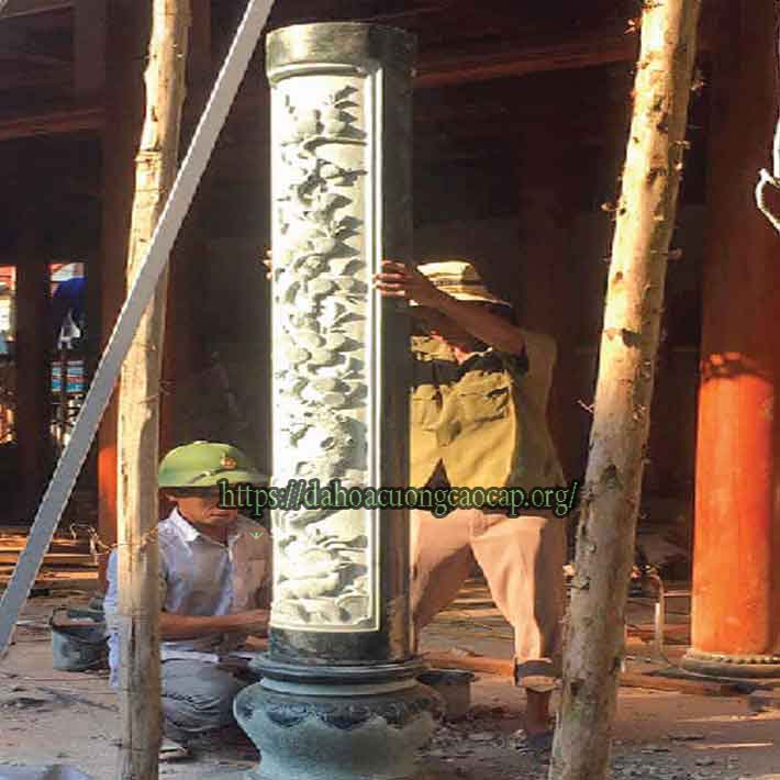 đá hoa cương cột tròn