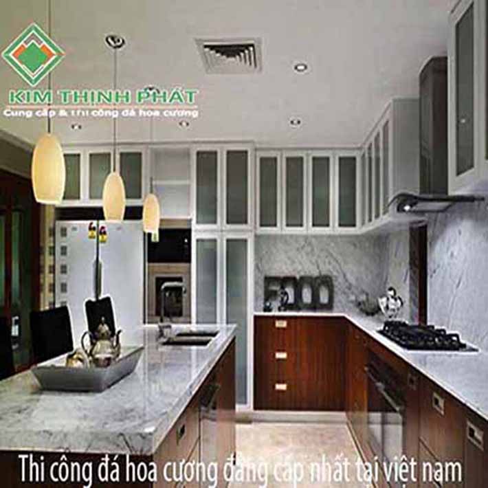 đá hoa cương mặt bếp