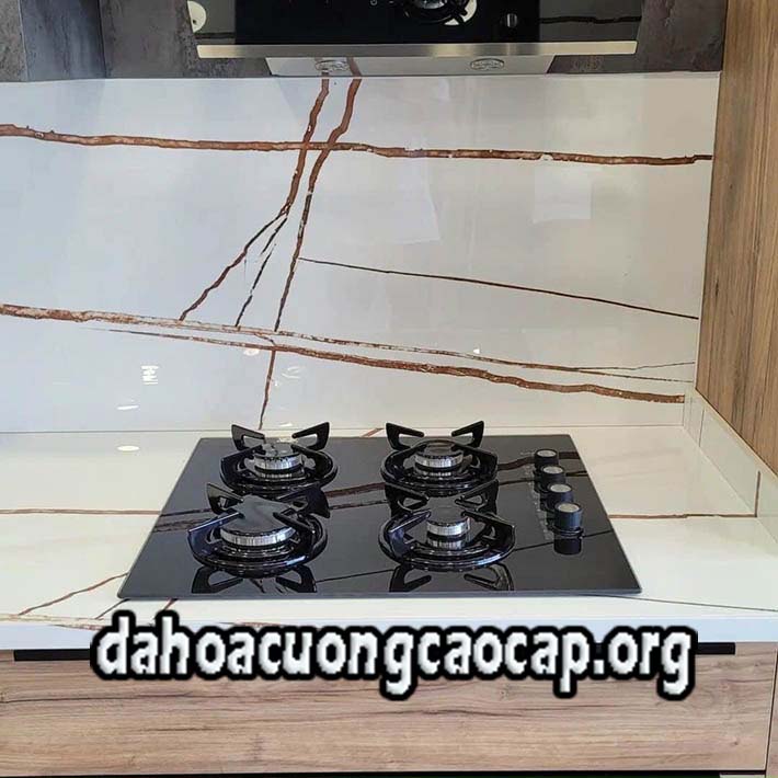 đá hoa cương mặt bếp
