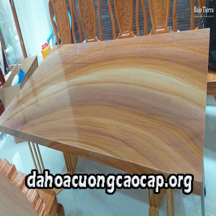 đá hoa cương mặt bếp