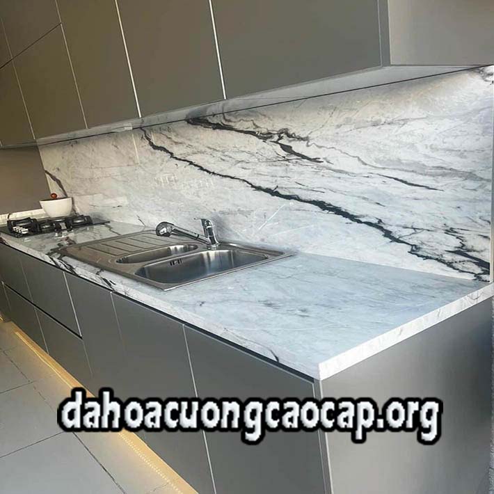 đá hoa cương mặt bếp