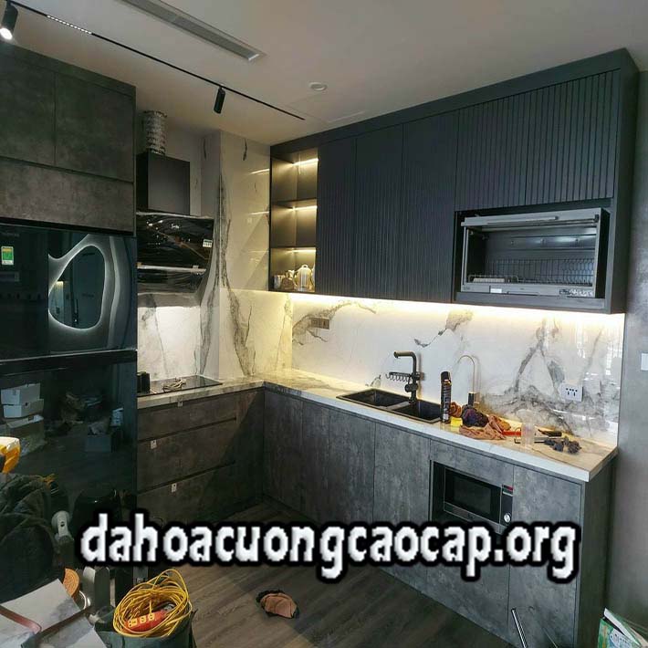 đá hoa cương mặt bếp