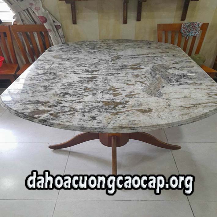 đá hoa cương mặt bếp
