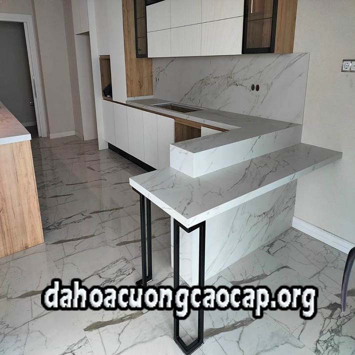 đá hoa cương mặt bếp