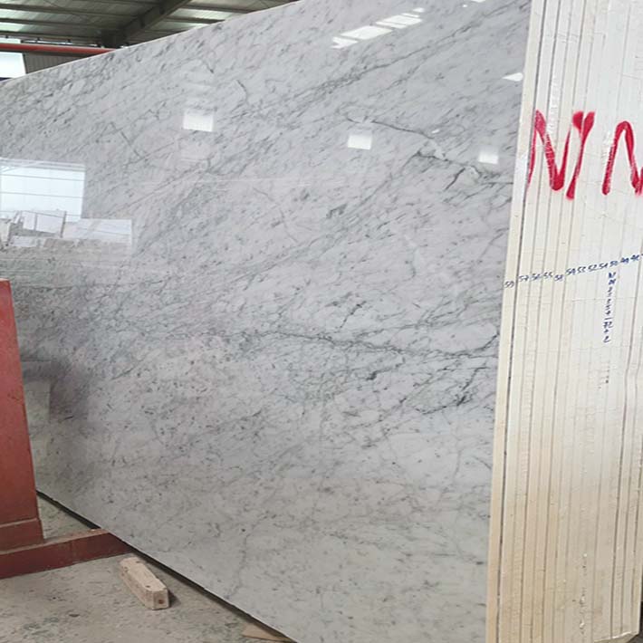 ​Đá tự nhiên