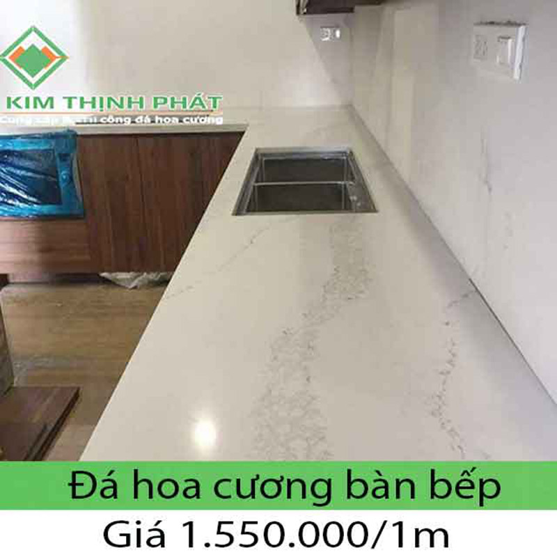 Giá đá hoa cương mặt bàn bếp 2023