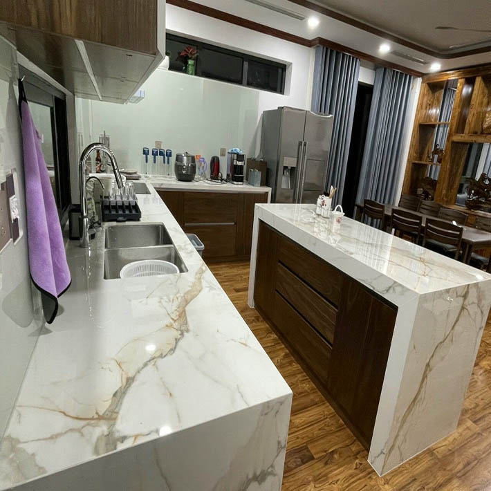 Granite bếp màu trắng