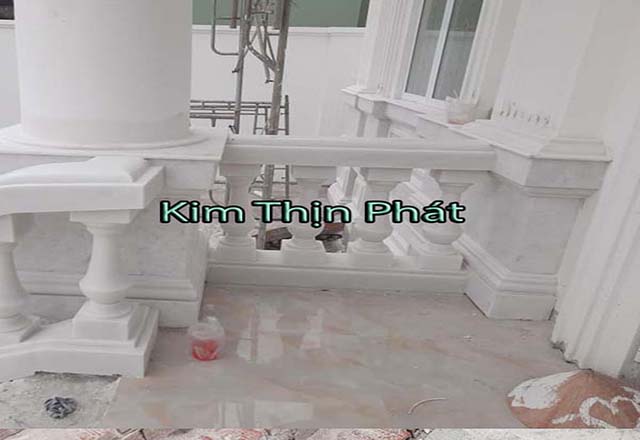 đá hoa cương lan can