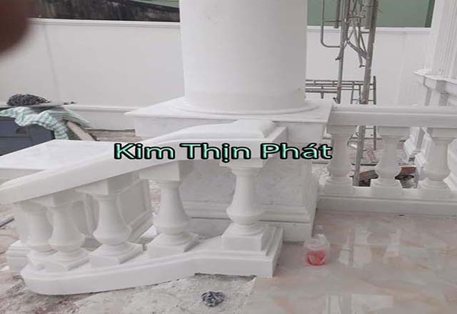 đá hoa cương lan can
