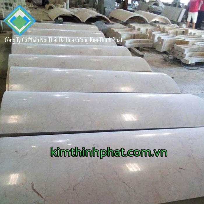 Những kiểu dáng cột tròn đá hoa cương đẹp32